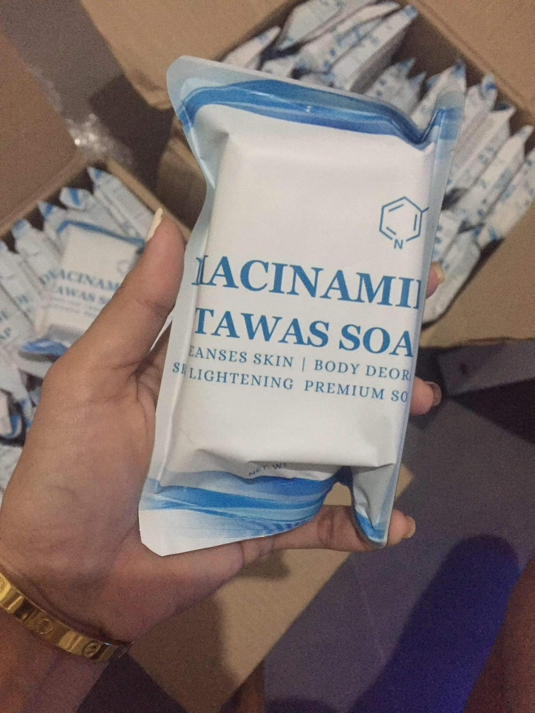 Niacinamide Tawas (Allum) Premium Whitening Soap